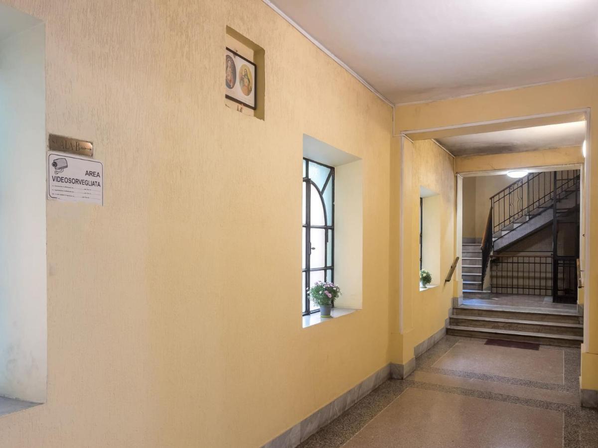 רומא The Best Rent - Colourful Two-Bedroom Apartment Near Termini Station מראה חיצוני תמונה